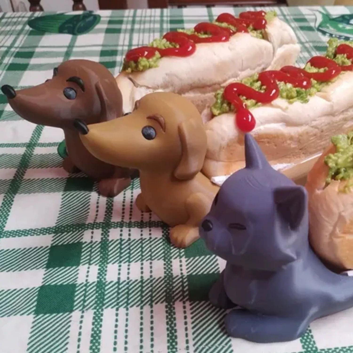 Dark Brown Creative Dachshund Hot Dog Tray - Cute Dog-Shaped Sandwich Holder with 3D Decor