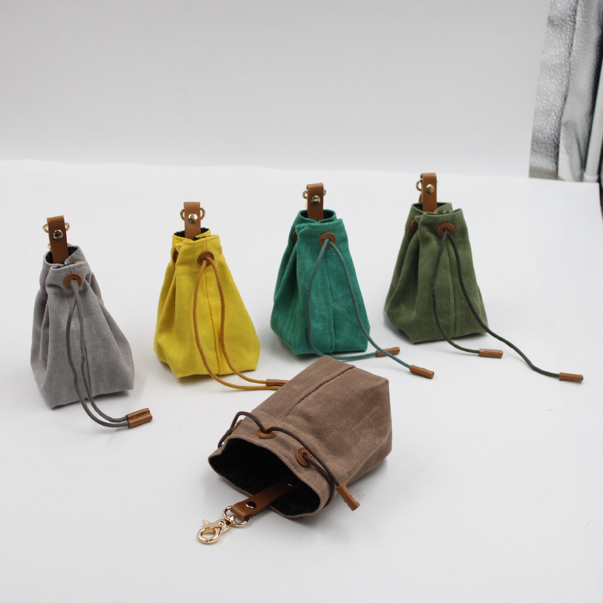 2-PCS Yellow Clip-On Canvas Dog Treat Pouch - Portable Drawstring Bag for Training & Walks