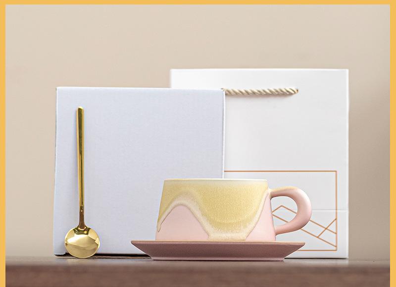 Artistic Ceramic Coffee Cup &amp; Saucer Set with Spoon - Gradient Glaze, 240ml, Gift Boxed(pink)