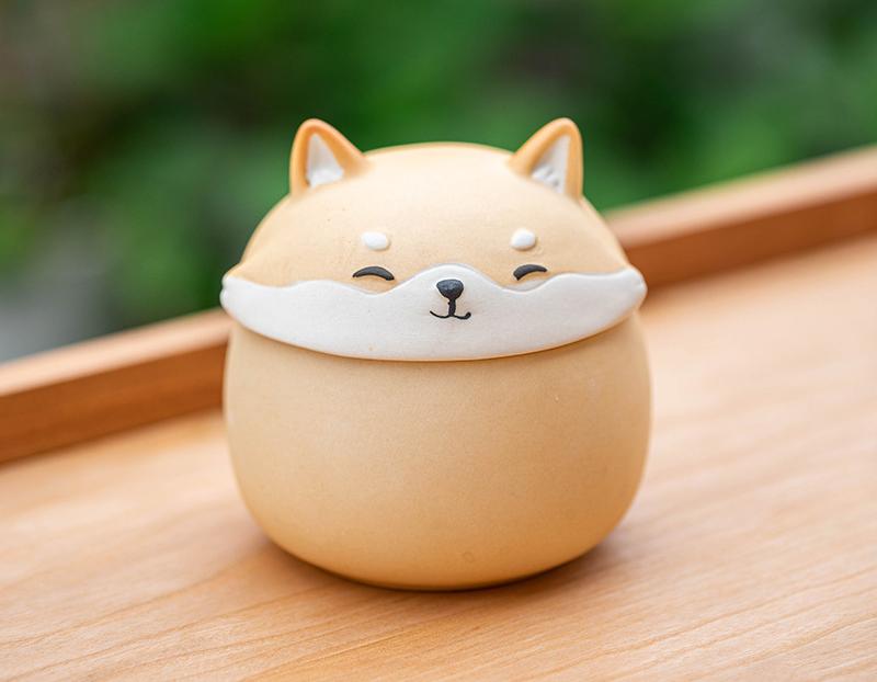 Artisan Ceramic Sealed Storage Jar with Animal Design - Airtight Tea Preservation &amp; Decorative Accent(light yellow)