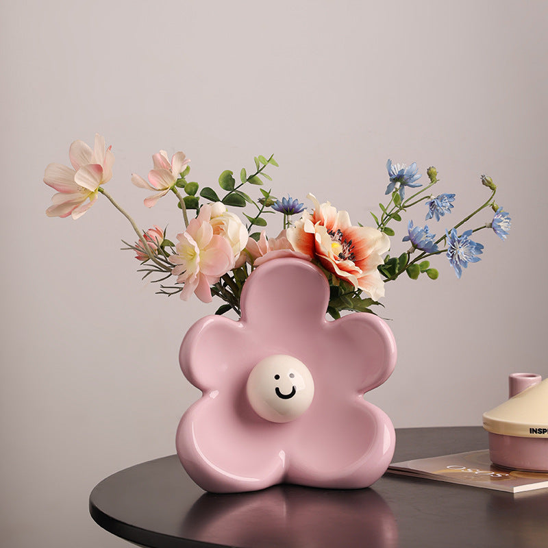 Artistic Floral Smiling Face Vase - Modern Ceramic Decor with Gloss Finish(Osmanthus yellow)
