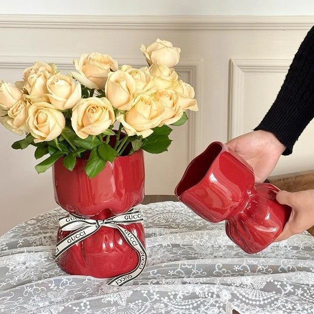 Artisan Handcrafted Ceramic Vase - Minimalist Home Decor with Stable Base(red)