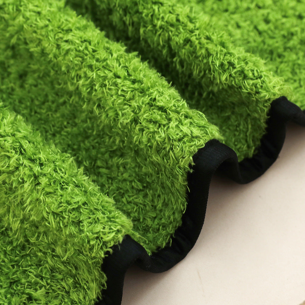 2 Pcs Artificial Grass Pet Mat – Soft, Fast-Drying & Non-Slip Sleeping Pad for Cats and Dogs(45*60cm)
