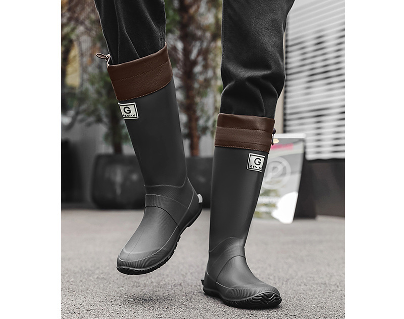 43# Black Foldable Knee-High Rain Boots - Packable Waterproof Non-Slip Wellies for Travel & Festivals