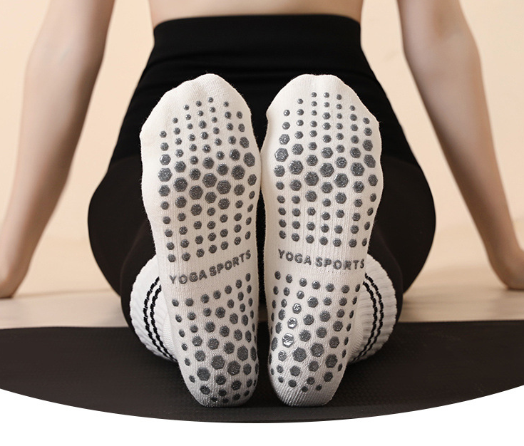 Grey (3-Pack) Unisex Striped Non-Slip Grip Socks - Cotton Crew Socks for Yoga, Pilates & Home Workouts