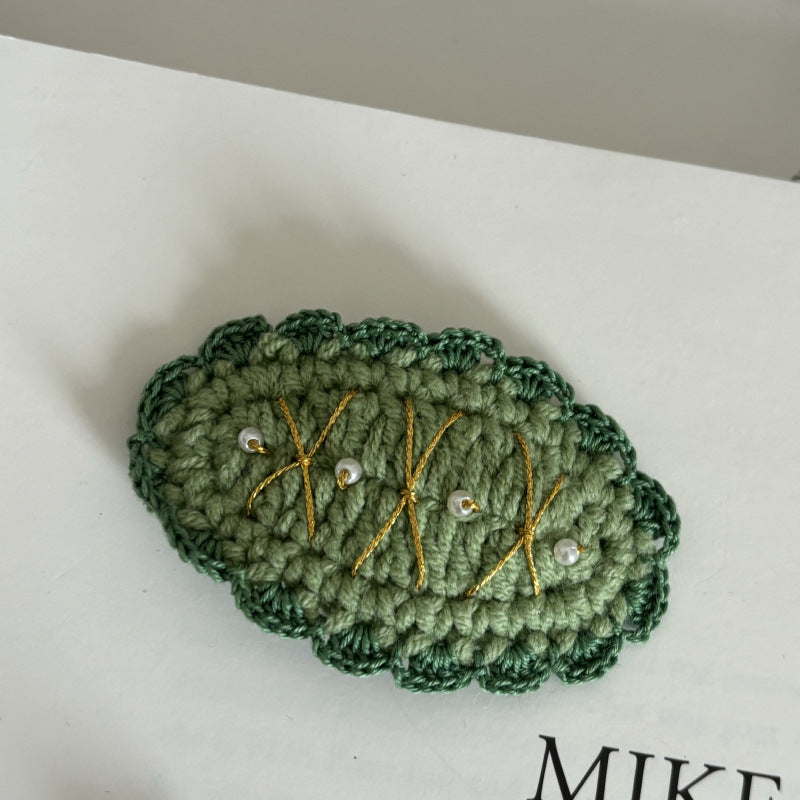 Christmas Collection Hair Clips - Set of 5 Random Main Image Styles, Festive Knitted Tree & Bow BB Clips, Bangs Clips & Hair Accessories