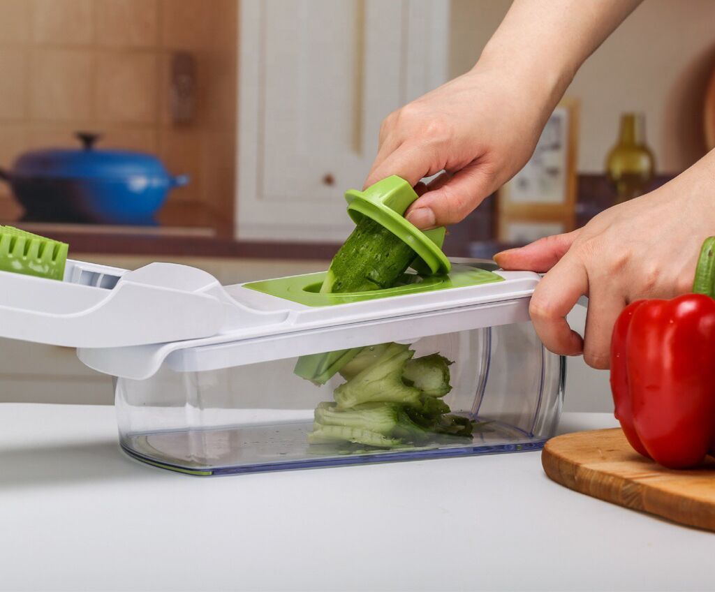 18-Piece Black-White Multi-Function Vegetable Chopper & Slicer Set - Rotary Grater with 5 Muti-Style Stainless Steel Blades for Home Kitchen