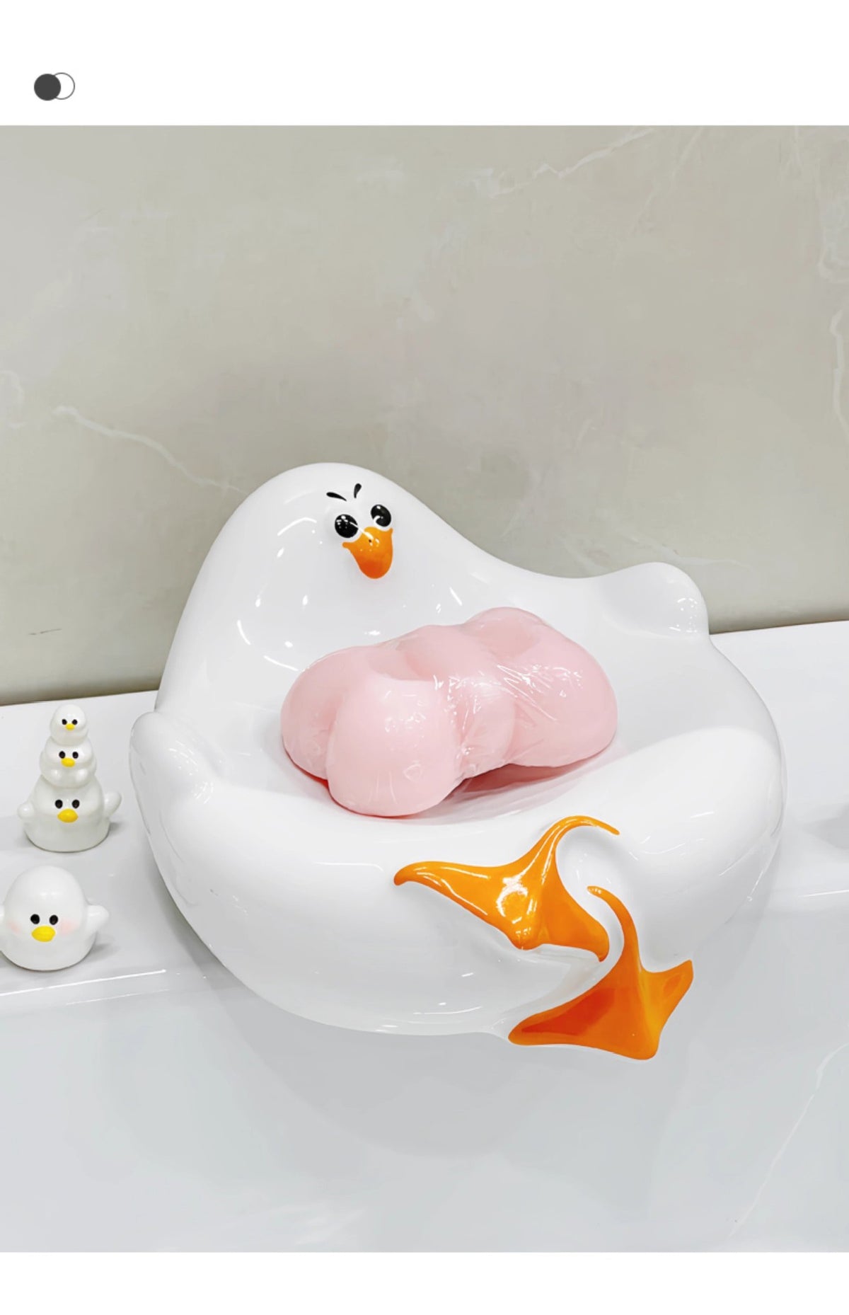 White Ceramic Seagull Soap Dish with Drainage Cute Cartoon Animal Soap Bar Holder for Bathroom Kitchen Sink Novelty Home Decor