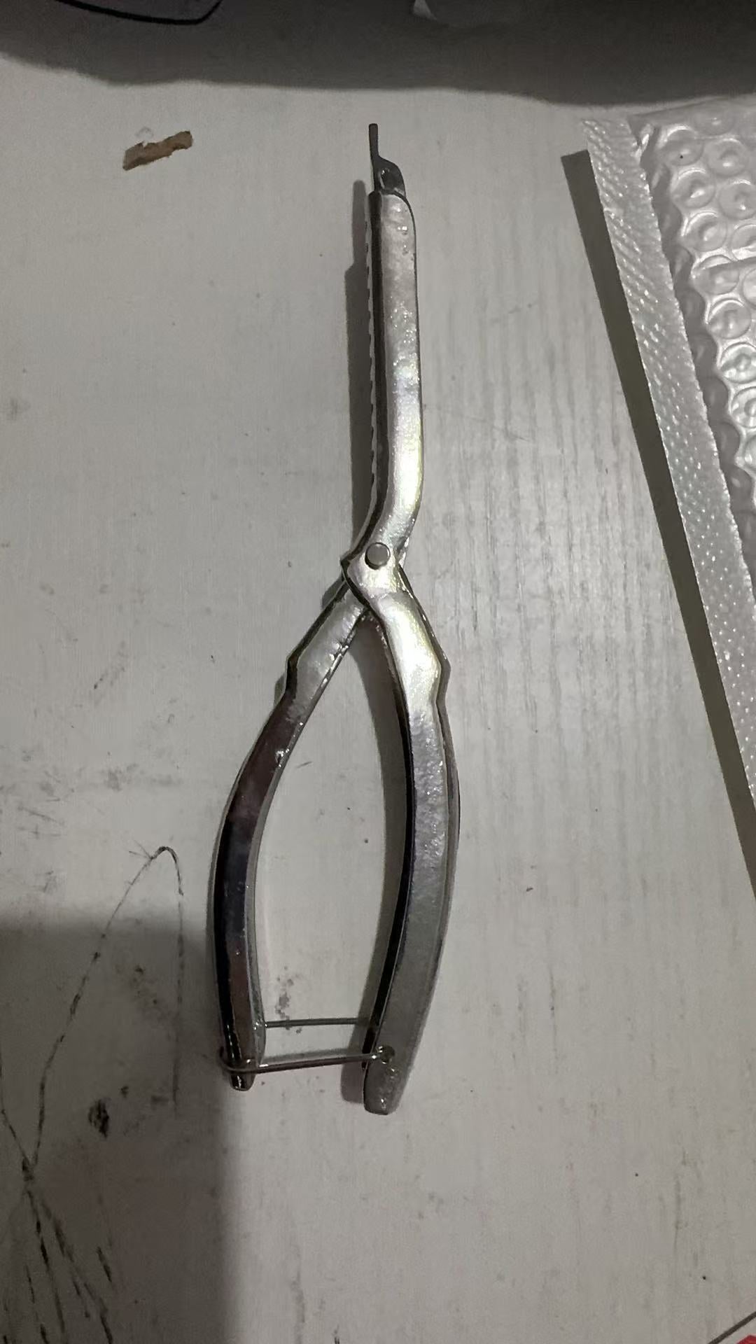 Heavy Duty Rib Skin Remover Pliers - Silver Skin Membrane Peeler for BBQ Pork & Beef - Durable Alloy Kitchen Tool for Smoker & Grill - 18cm