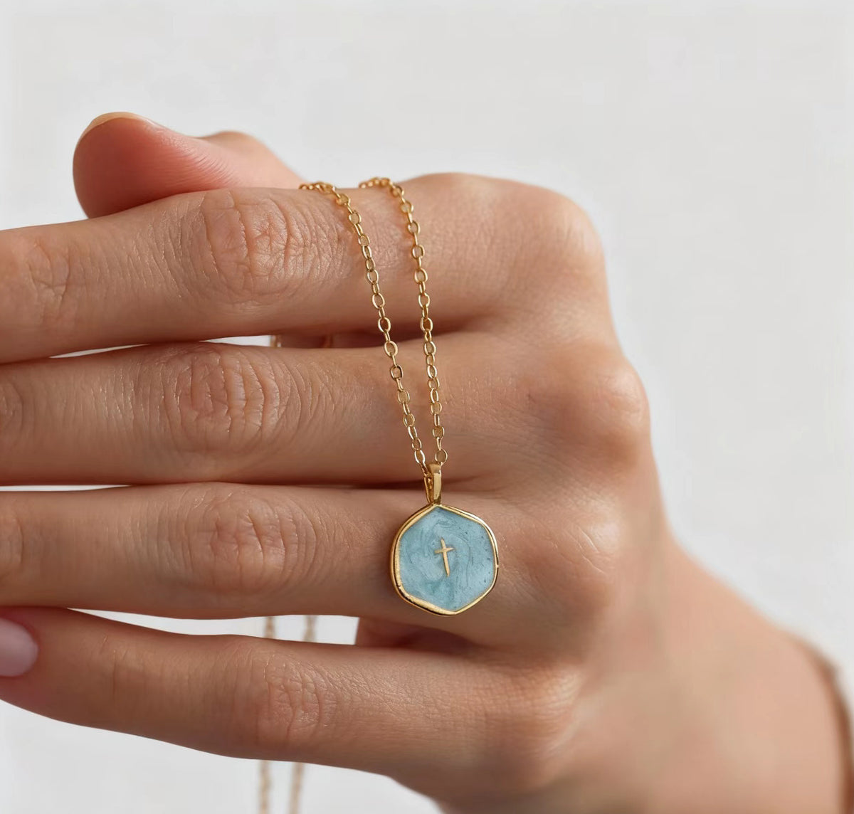 3-Pack Enamel Drip Oil Cross Necklace Set(White &amp; Pink &amp; Blue) - Fashionable Geometric Pendant, Niche Design, Electroplated Alloy Jewelry