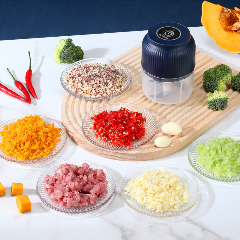 3-blade cutter head White Wireless Electric Garlic Chopper 300ml Portable Mini Food Processor USB Rechargeable for Baby Food and Dipping Sauce Essential Local Kitchen Tool