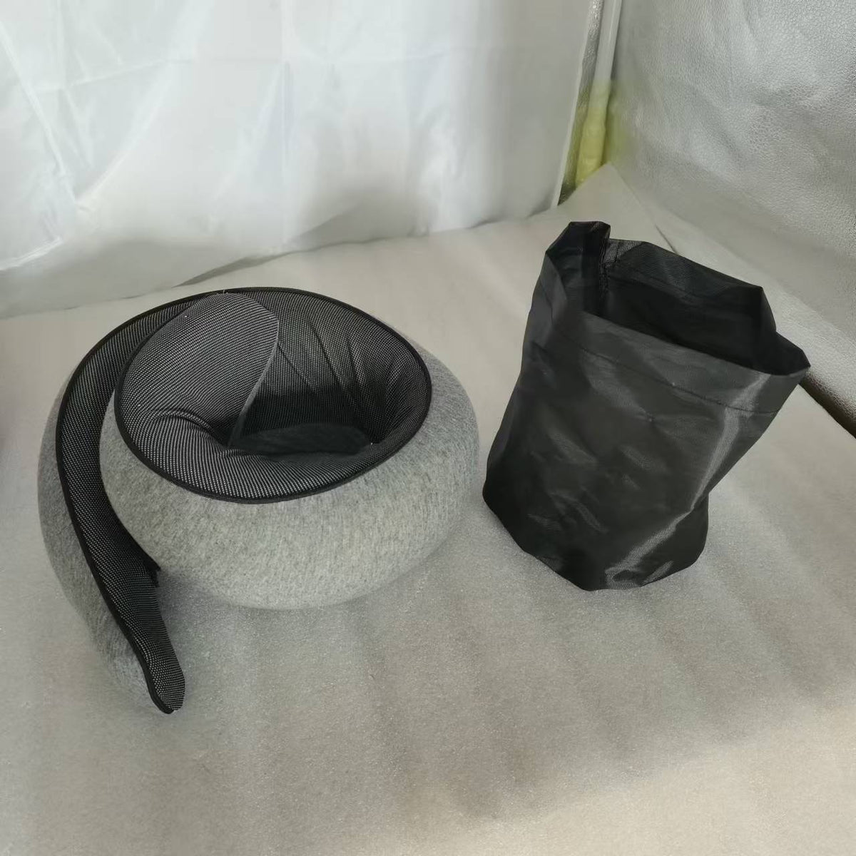 Memory Foam Travel Neck Pillow 360 Support Adjustable Snail Shape Chin Rest for Long Haul Flights Car &amp; Office Portable with Storage Bag (Grey)