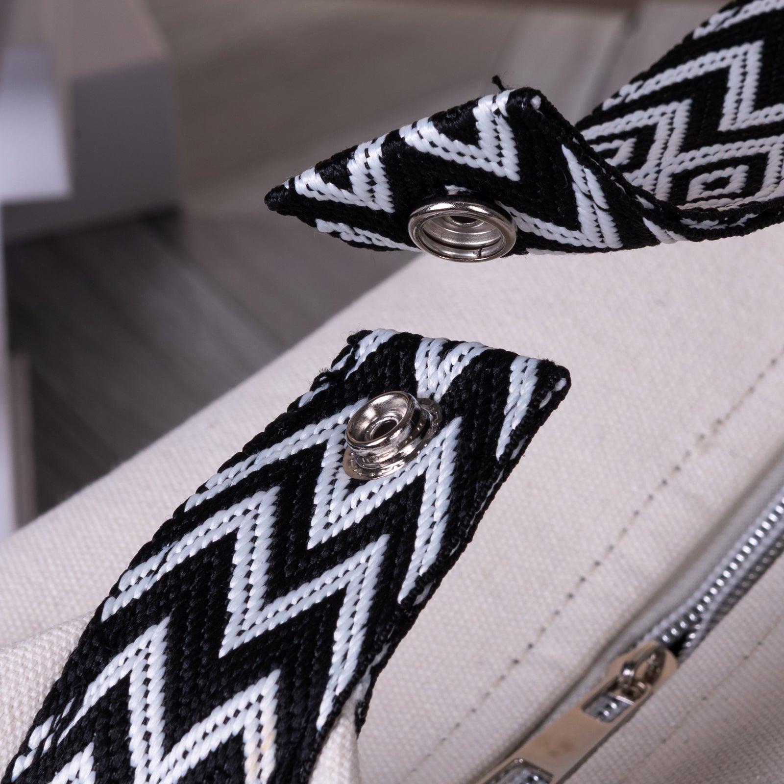 Women's Minimalist Canvas Crossbody Bag with Wide Black Webbing Strap Casual Shoulder Handbag Large Capacity for Daily Use - Cream White