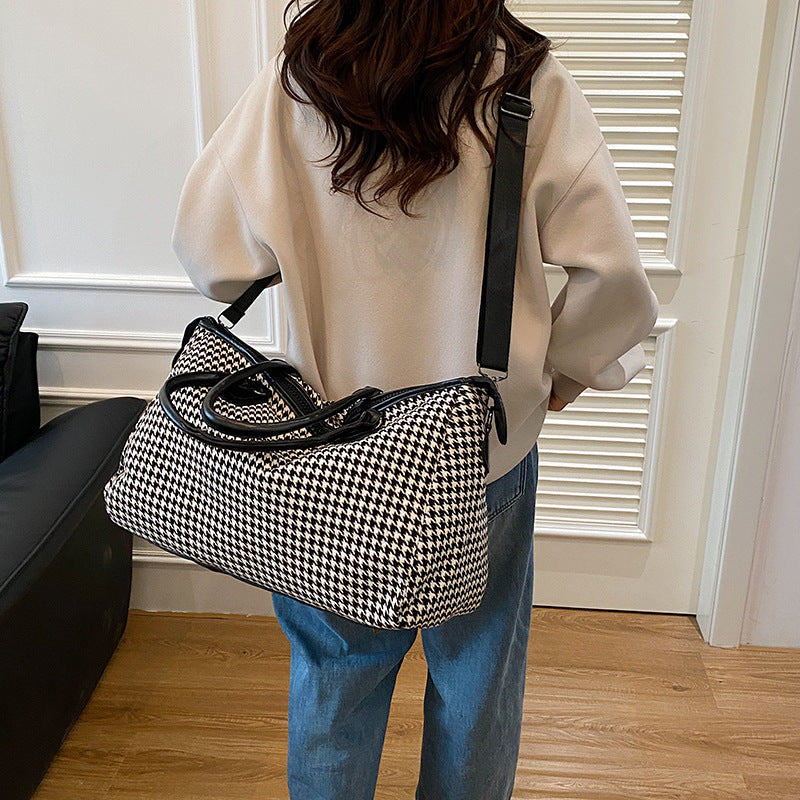 Black Large Capacity Knitted Travel Bag with Shoe-Zone - Weekend Overnight & Carry-on Gym Bag