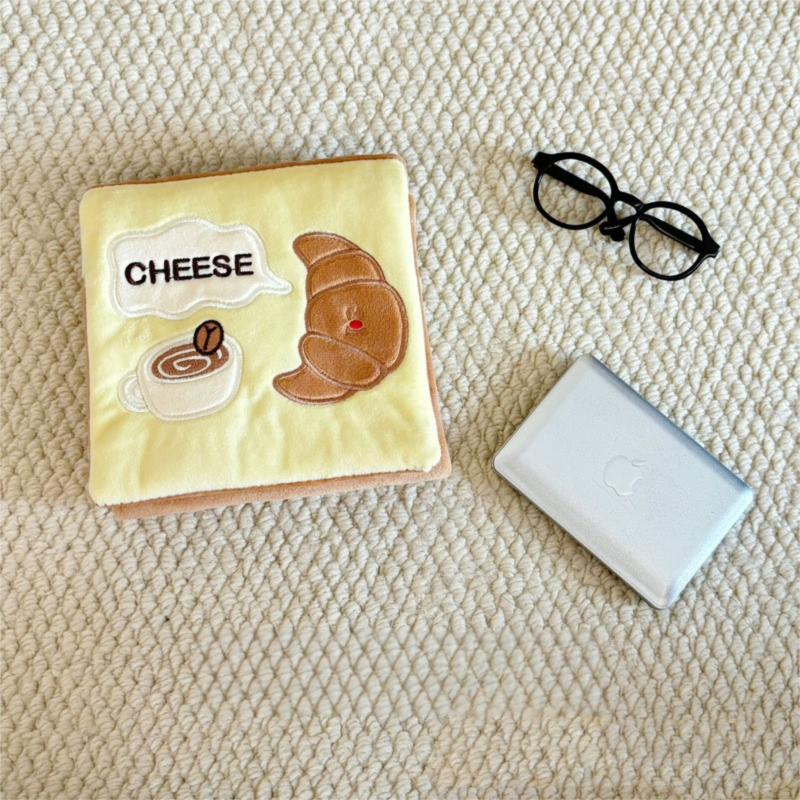 Soft Plush Interactive Sniffing Wallet with Hidden Treat Pockets (Style 4) - Squeaky Enrichment &amp; Boredom Buster for Dog