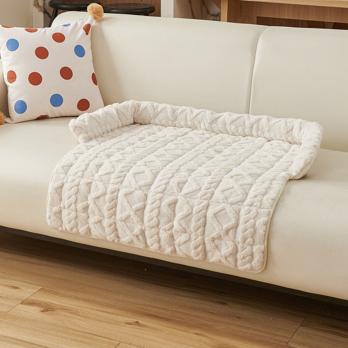 Beige Pet Sofa Protector &amp; Calming Bolster Bed with Cable Knit - 75x75CM Thickened Non Slip Furniture Cover for Cats &amp; Dogs