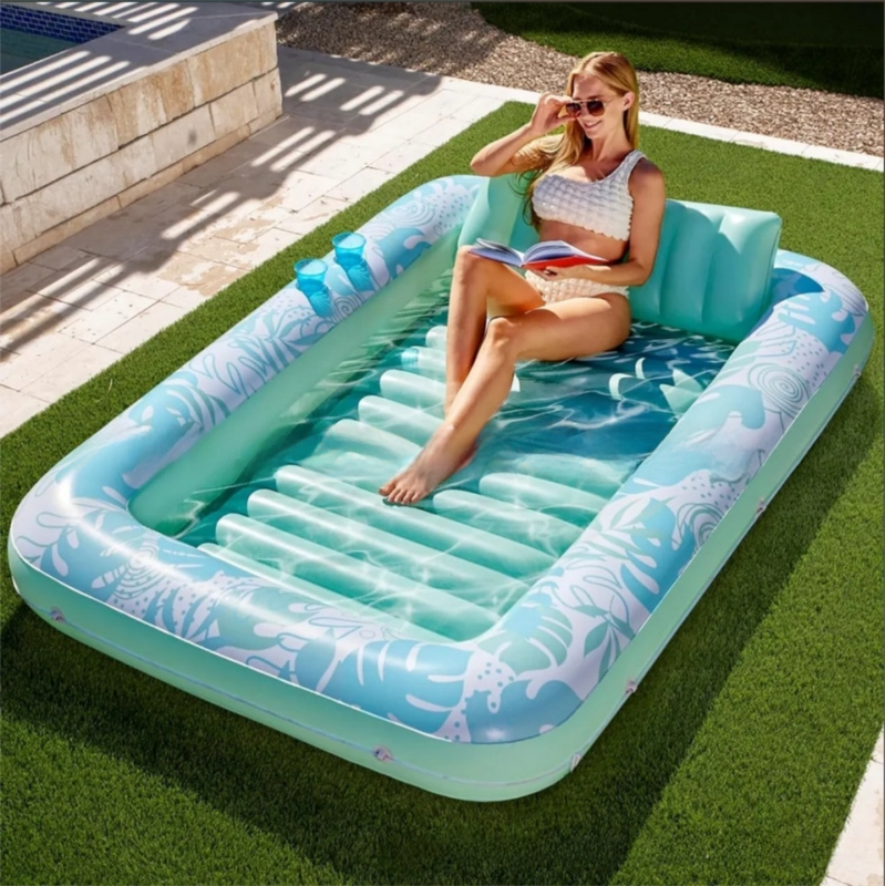 180x118CM Green Deluxe Inflatable Suntan Tub &amp; Floating Pool Lounger with Dual Integrated Cup Holders and Pillow - Portable Sunbathing Pool for Lawn &amp; Water