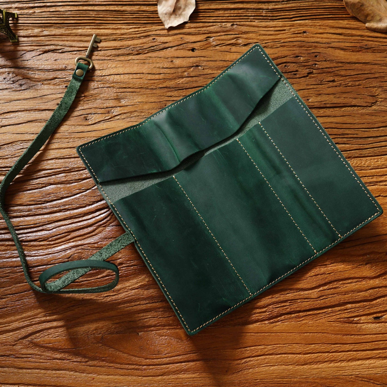 Green Genuine Crazy Horse Leather Pencil Roll Case Vintage Pen Wrap Stationery Organiser Pouch with Strap & Charm 4 Slots for Artists