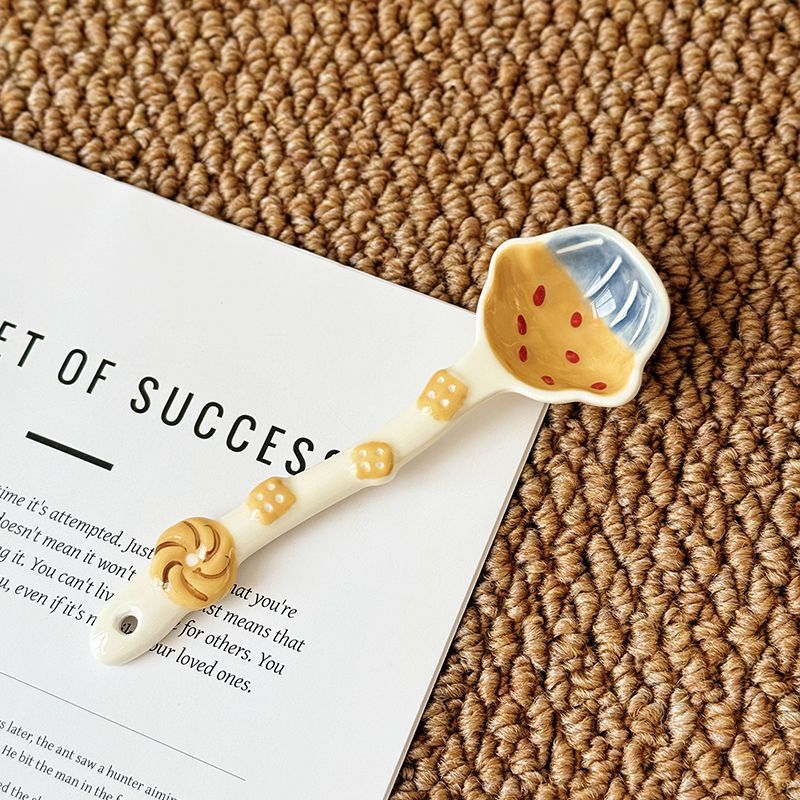 Muffin Scoop Creative Hand-Painted Ceramic Spoon - Cute Cartoon Bakery Series Long Handle Soup Spoon - High-Quality Underglaze Tableware for Desserts and Coffee