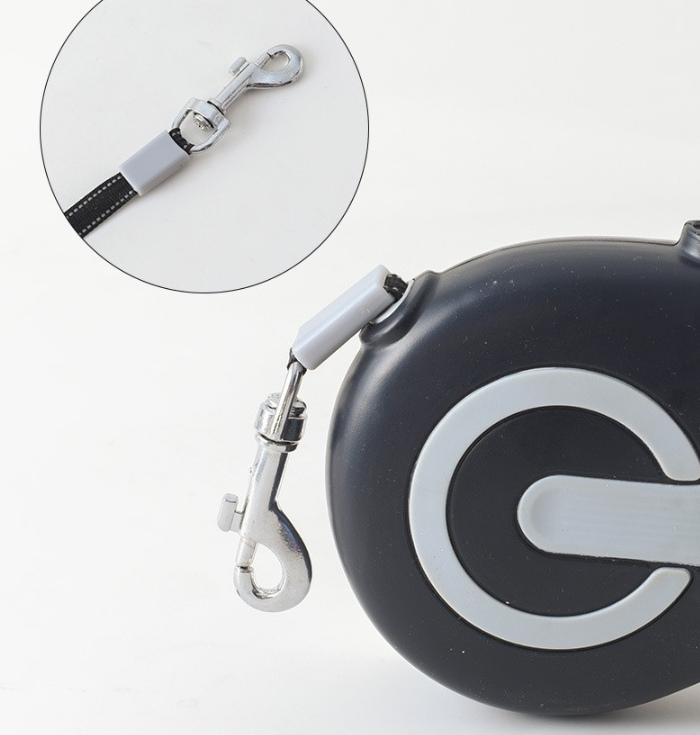 Black 3 Meter Retractable Dog Leash | Ergonomic Anti-Slip Grip | Heavy Duty Nylon Rope for Small to Medium Dogs