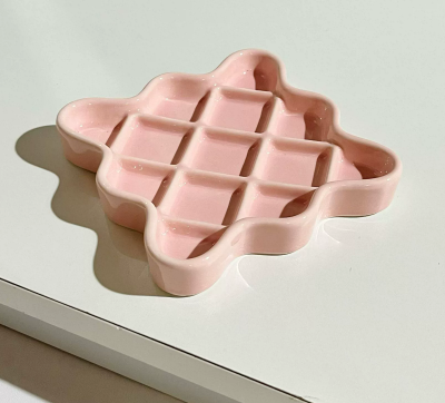 Pink Ceramic Slow Feeder Licking Plate for Cats and Dogs | Raised Anti-Choking Grid Design | 11.5 cm Durable Pet Dish