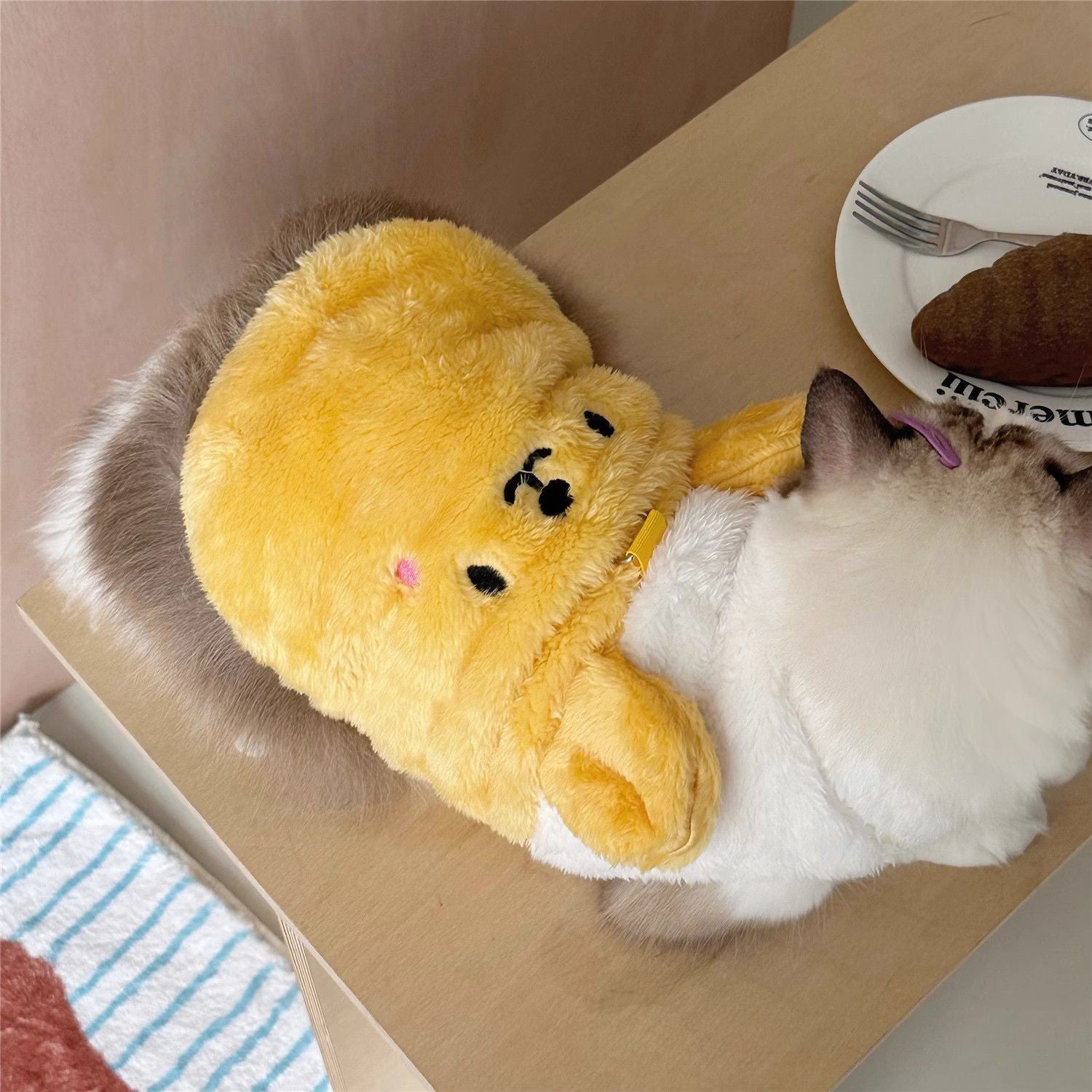 M Cozy Fleece Cat Vest and Hoodie | Warm Winter Pet Costume | Adorable Plush Teddy Design for Small to Medium Cats