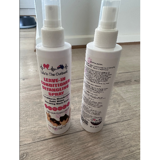 Life in the outback Leave-in conditioner detangling spray