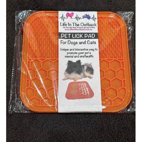 LIFE IN THE OUTBACK PET LICK PAD - Blue