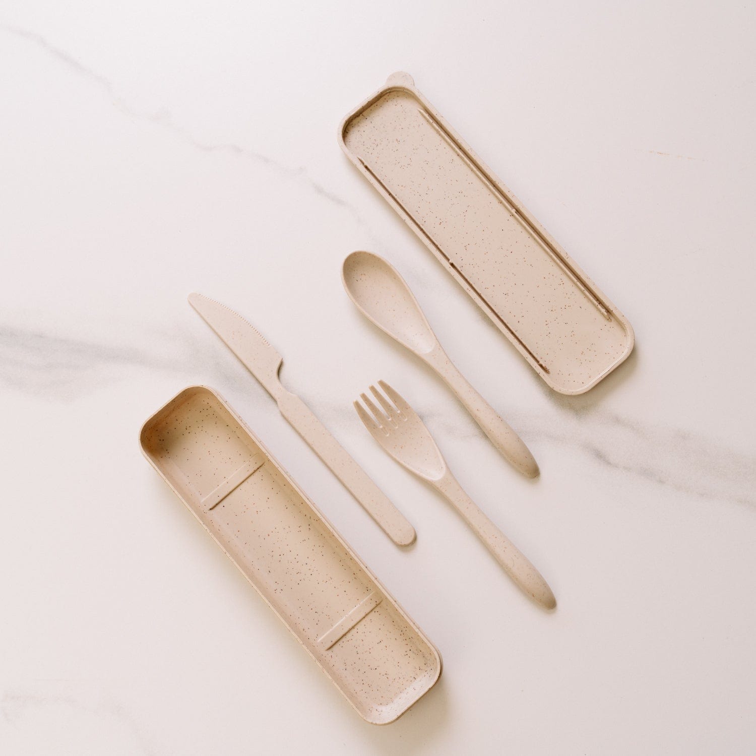 Clevinger Reusable Wheat Straw Fibre Cutlery Set with Case - Beige