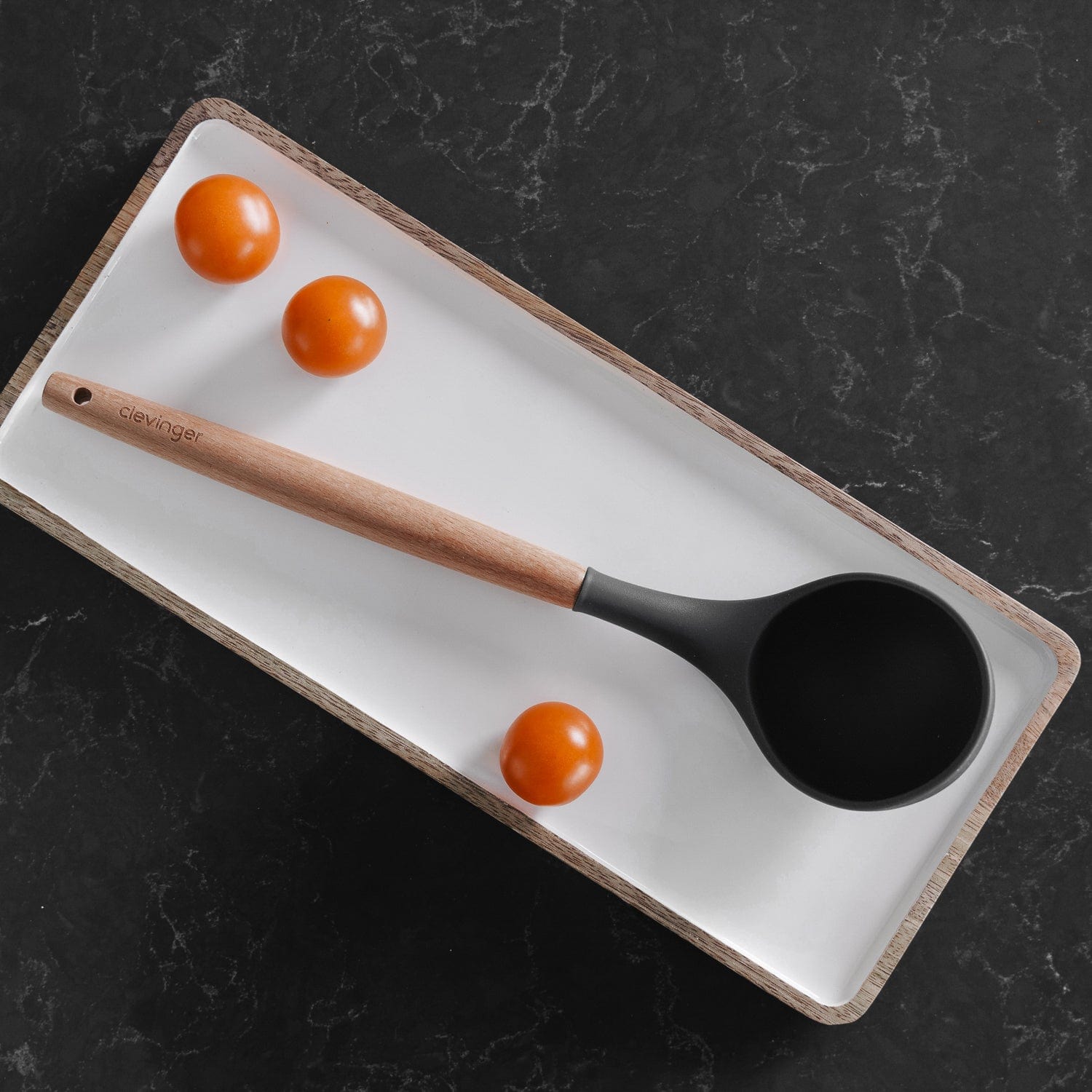 Beechwood & silicone ladle charcoal