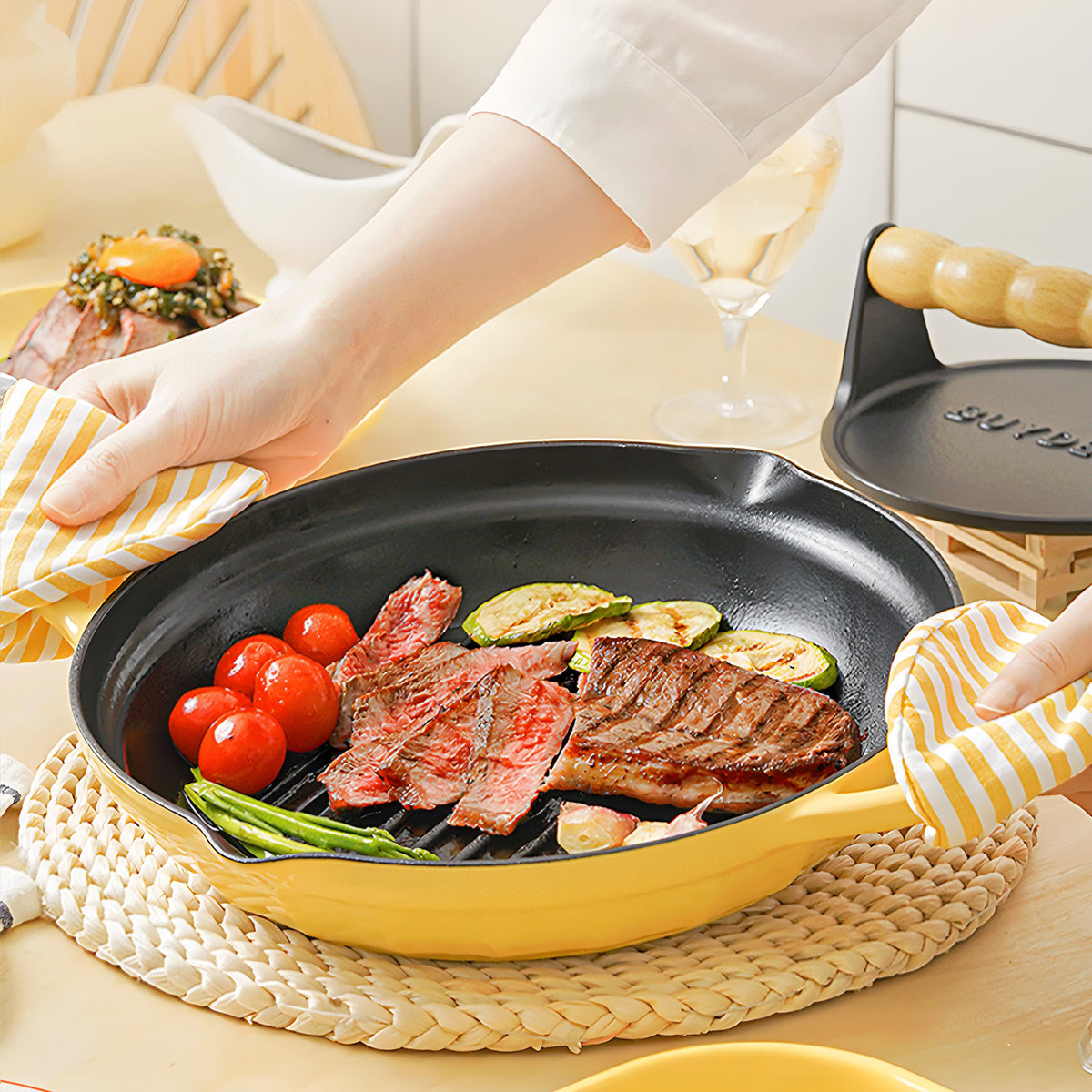 BUYDEEM CP553 Enameled Cast Iron Grill Pan