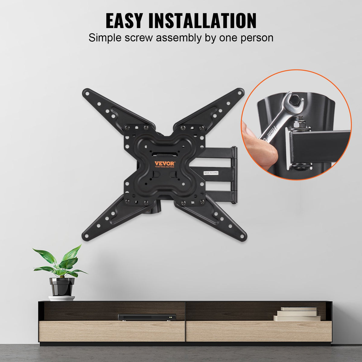 VEVOR Full Motion TV Mount Fits for Most 26-55 inch TVs, Swivel Tilt Horizontal Adjustment TV Wall Mount Bracket with Articulating Arm, Max VESA 400x400mm , Holds up to 99 lbs
