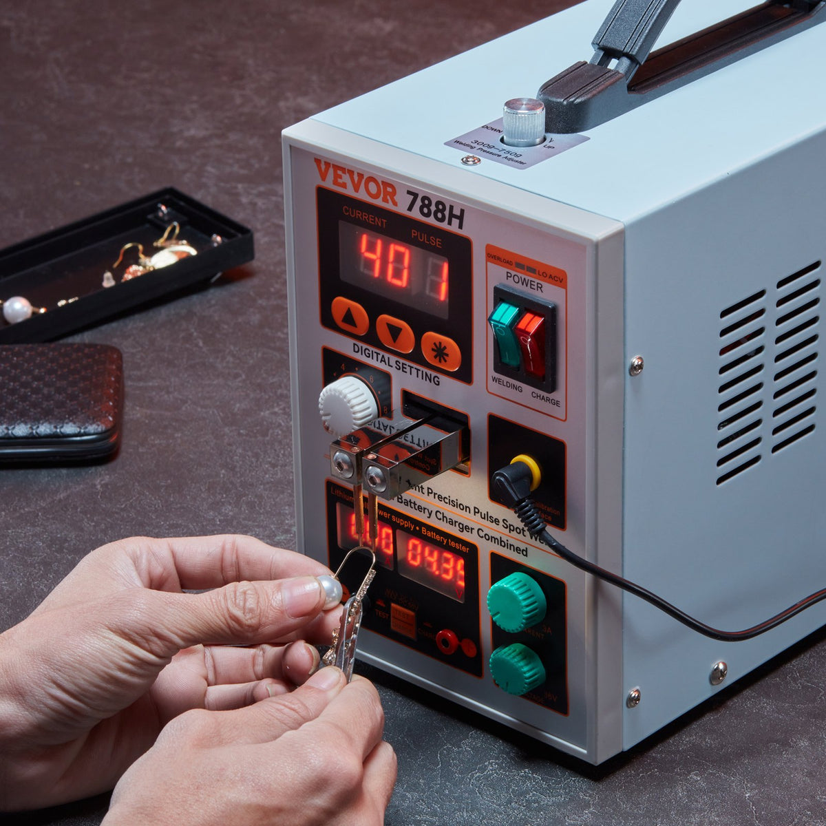 VEVOR Battery Spot Welder 788H Pulse Welder & Battery Charger 2 Welding Modes