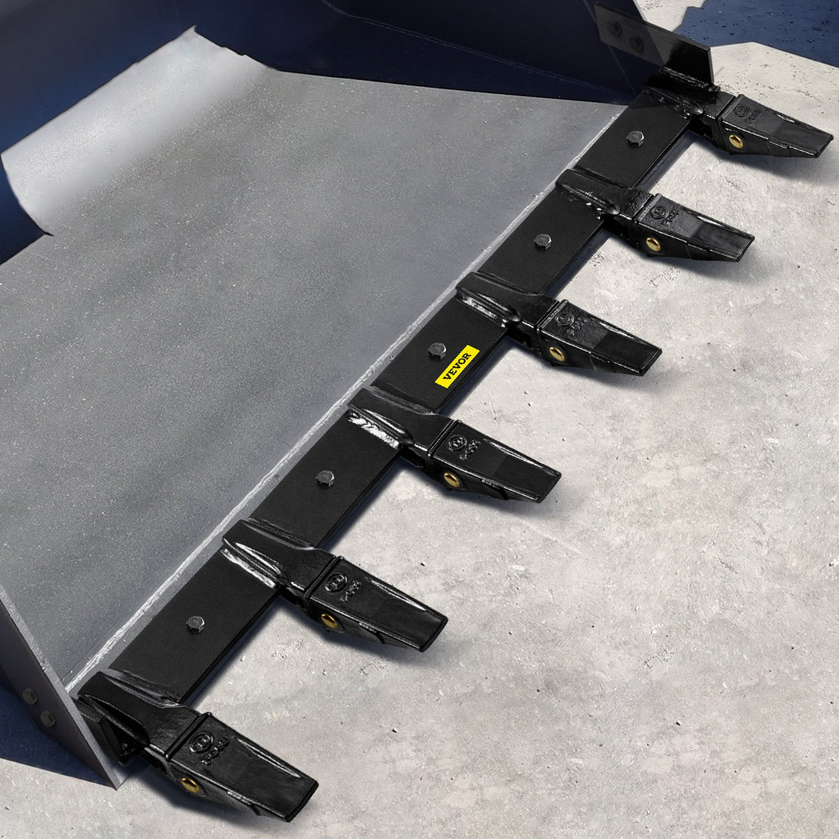 VEVOR Bucket Tooth Bar, 48in Inside Bucket Width Tractor Bucket Teeth, 9.84in Teeth Space Tooth Bar for Loader Bucket 23TF, Bolt on Tooth Bucket Enables Penetration of Compacted Soil