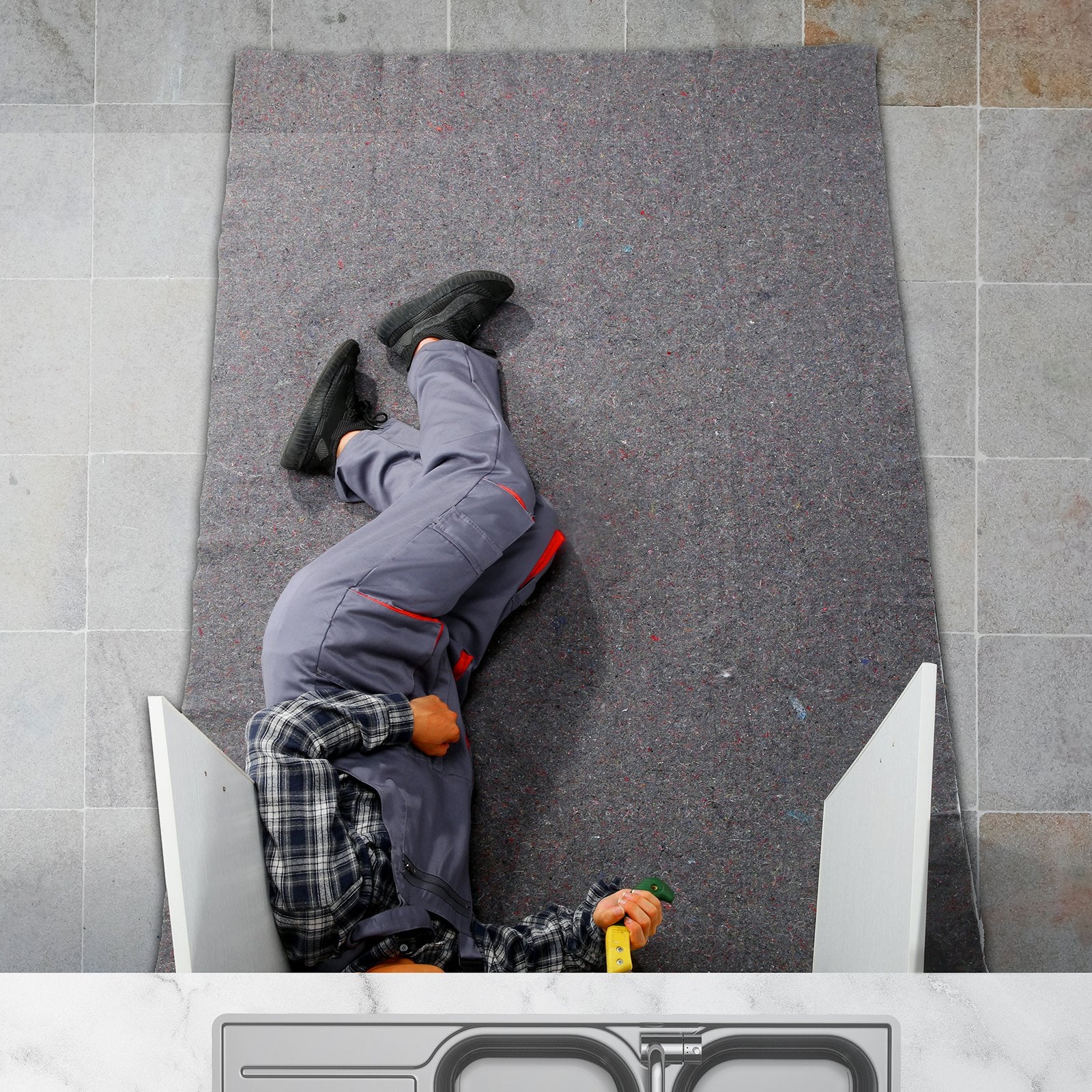 VEVOR Moving Blankets, 1829 x 1372 mm, 12 kg/dz Weight, 12 Pack, Professional Recycled Cotton Packing Blanket, Large Heavy Duty Shipping Mover Pads Perfect for Protecting Furniture, Floors, Appliances