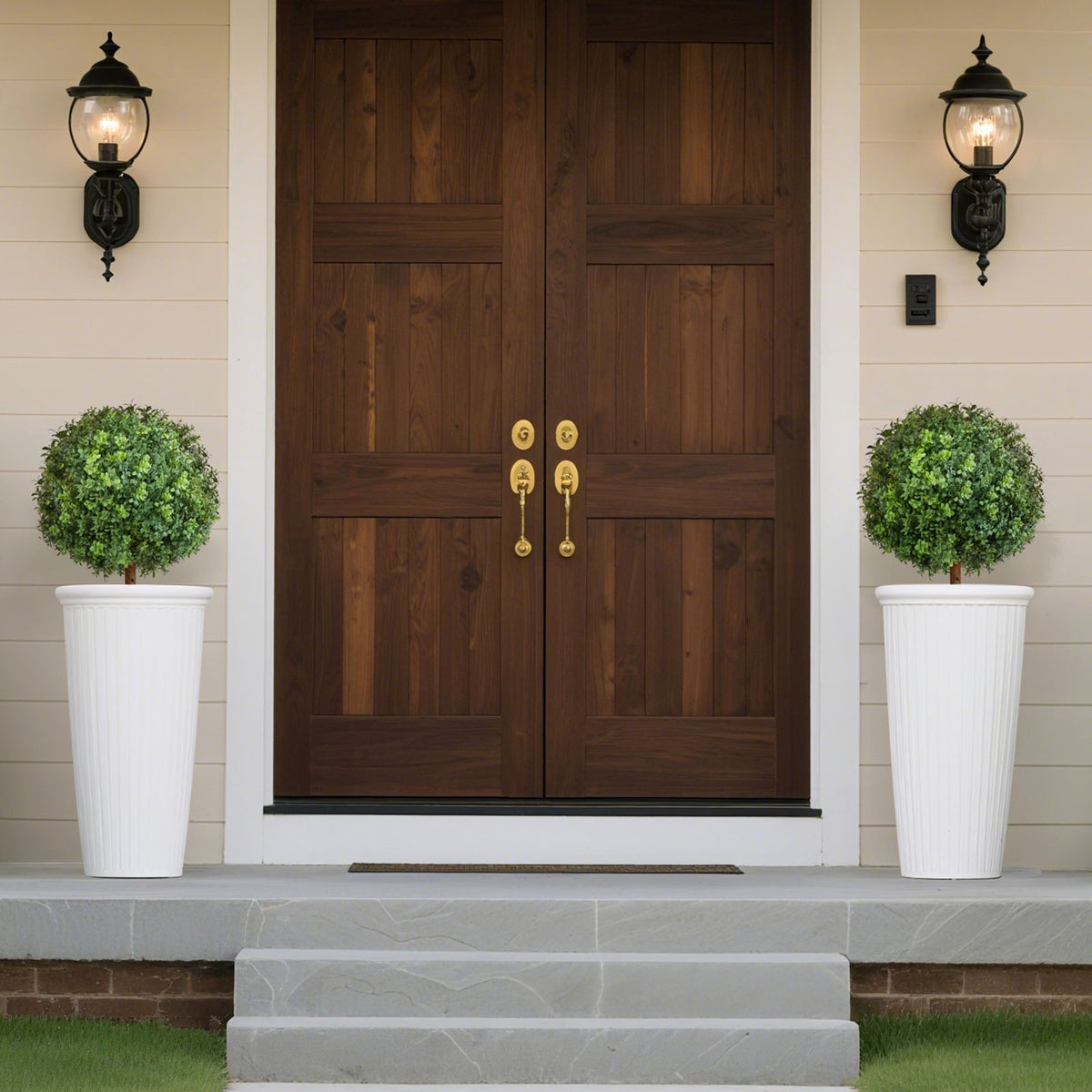 VEVOR Artificial Topiary Boxwood Trees with Ground Spike, 2 Set 559mm Faux Shrubs & Bushes Potted Plants, Fake Silk Tree Look Real for Decor Front Porch Outdoor Indoor Patio Garden Balcony Backyard