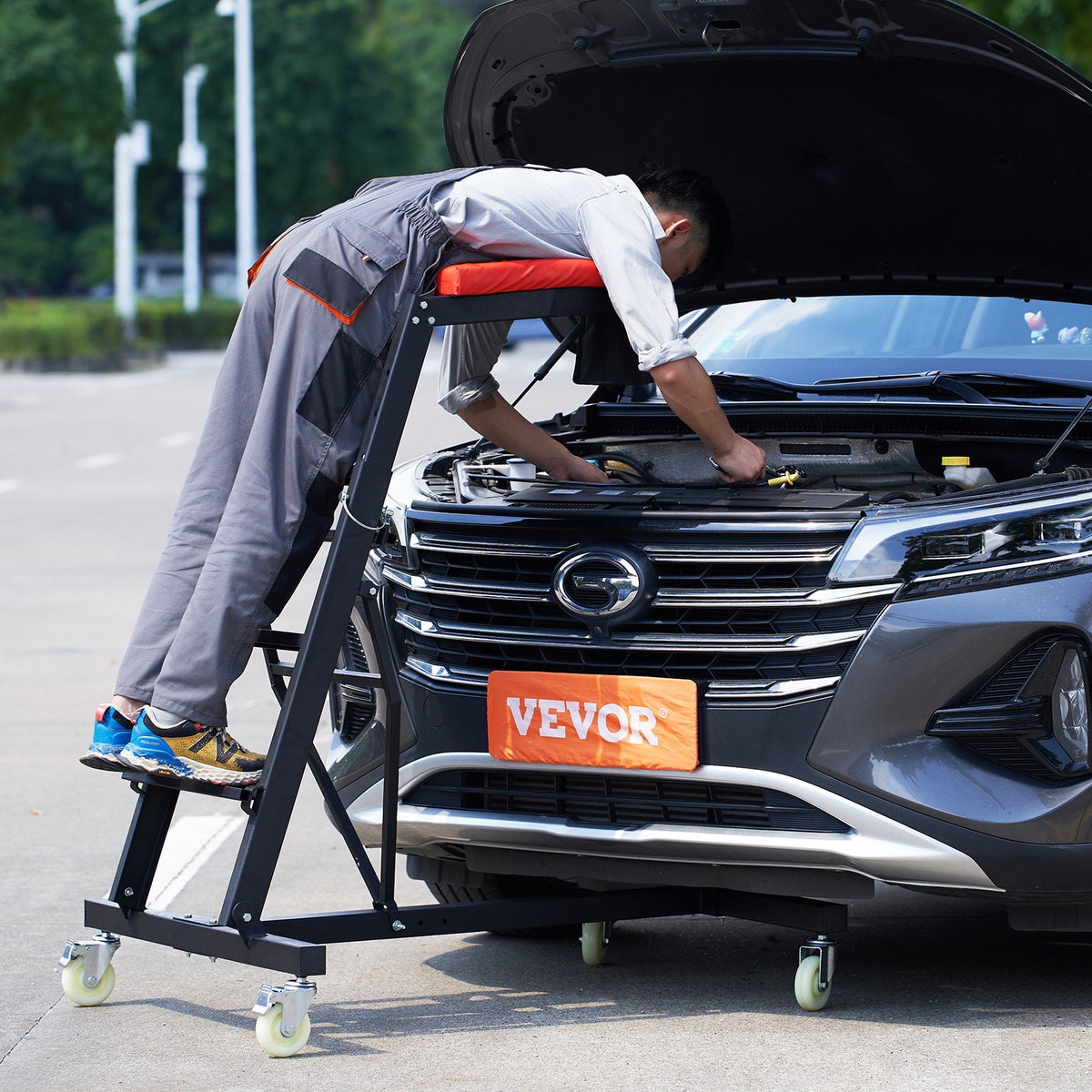 VEVOR Automotive Topside Creeper, with Adjustable Height 49.6" to 75.6", 181.44KGS Capacity High Creeper, 4 Swivel Caster Wheels, Heavy Duty Foldable Creeper for Auto Repair and Maintenance