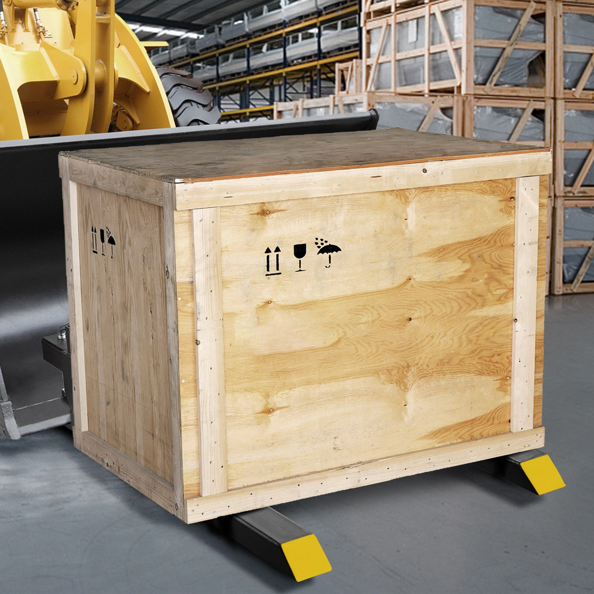 VEVOR Pallet Forks, 907 kg Clamp on Pallet Forks, 1490 mm Total Length Heavy Duty Pallet Forks with Adjustable Stabilizer bar, Tractor Bucket Forks for Tractor Attachments, Skid Steer, Loader Bucket