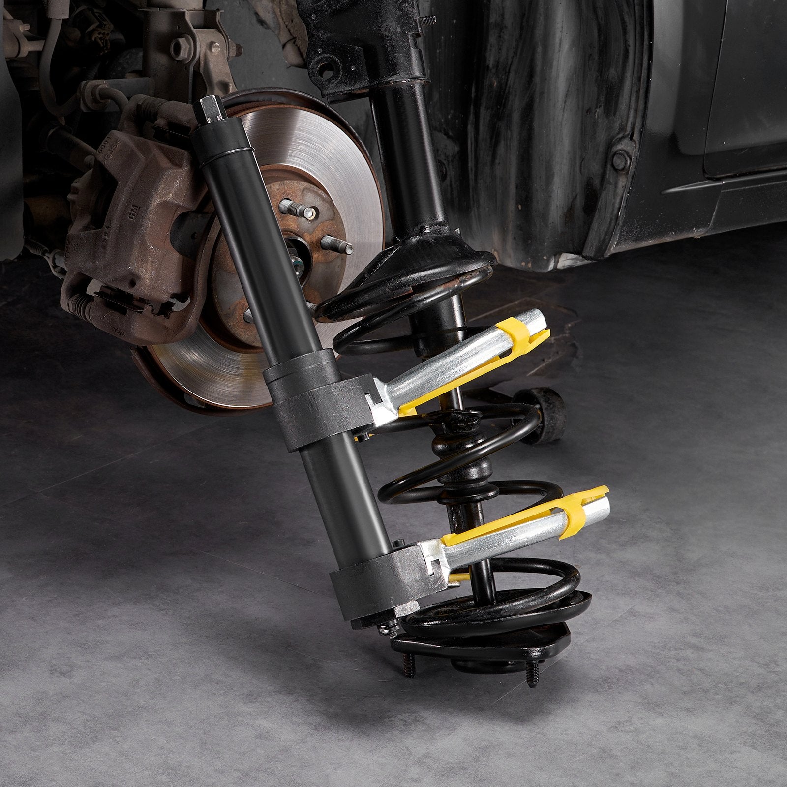 VEVOR Strut Spring Compressor Set, Macpherson Strut Spring Compressor Kit, Interchangeable Fork Strut Coil Extractor Remover Tool, with Yellow Protective Sleeve and Carrying Case