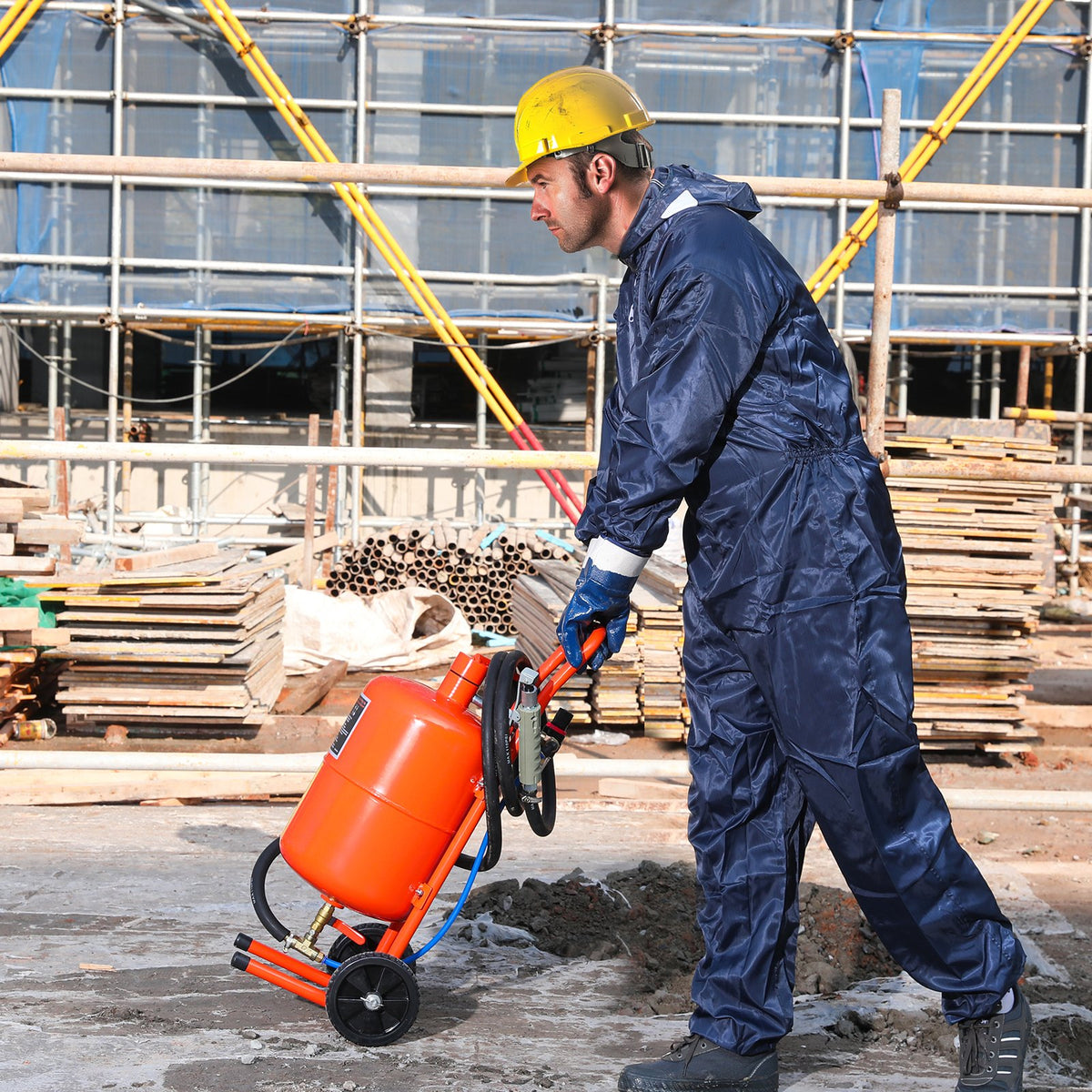 VEVOR 5 Gallon Sand Blaster 60-110 PSI High Pressure Sandblaster with 4 Nozzles