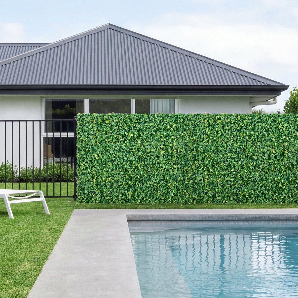 Artificial Plant Wall, 4 PCS 61 x 243.8 cm Artificial Boxwood Panels, Sun Protection Greenery Backdrop Privacy Hedge Fence, Fake Grass Screen for Wedding, Indoor, Outdoor Garden, Backyard