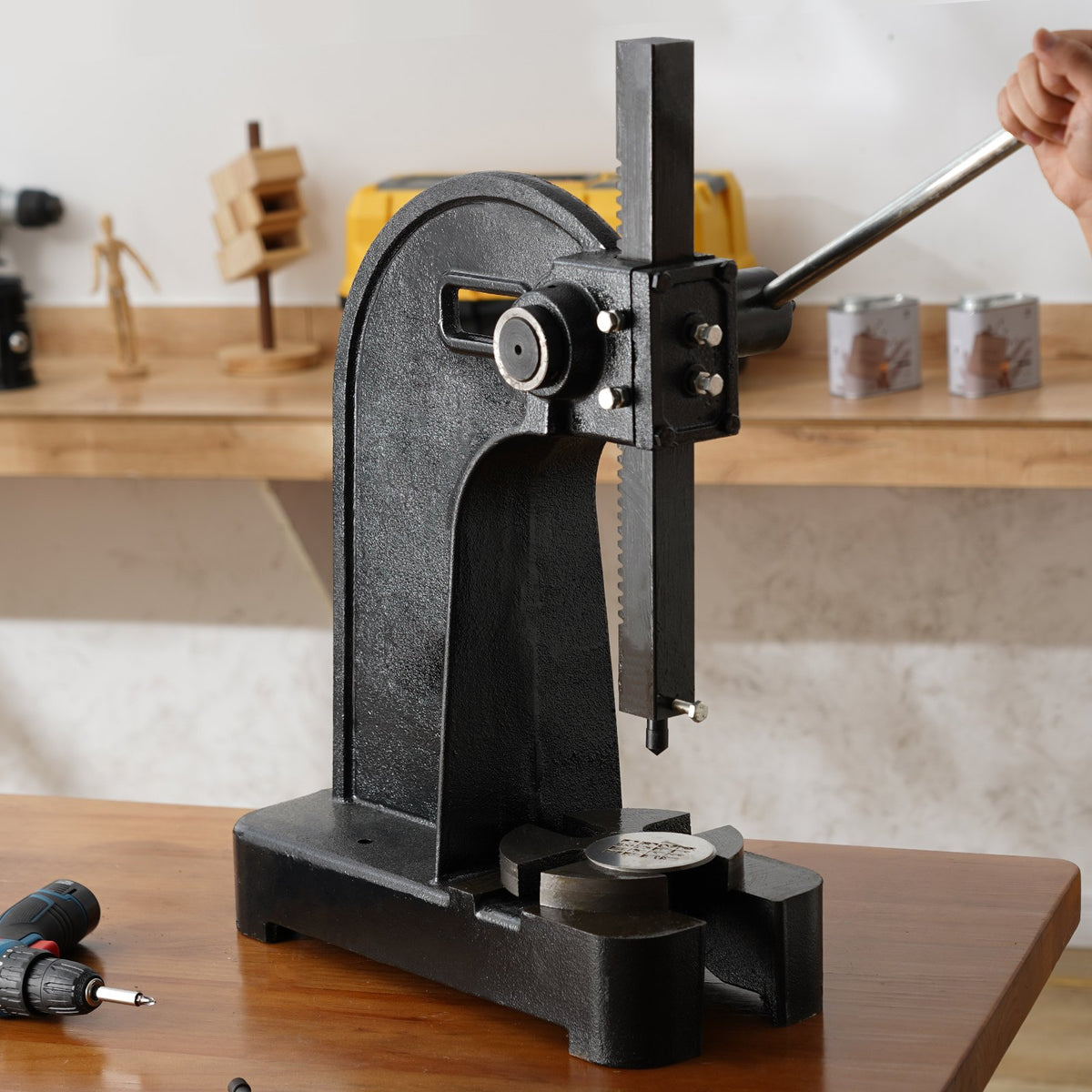 VEVOR Arbor Press, 3 Ton Manual Arbor Press, 30.99" Maximum Height, Cast Iron Heavy-duty Manual Desktop Arbor Press, Precision Hand Press for Stamping, Bending, Stretching, Forming