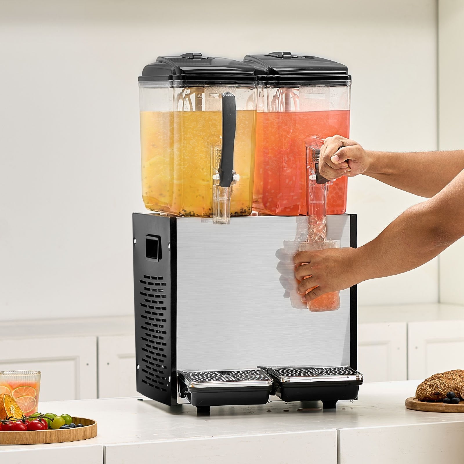 VEVOR Commercial Beverage Dispenser, 2 Tanks 12 L Per Tank Juice Dispenser, 286W Stainless Steel Ice Tea Drink Machine with 7℃-12℃ Cooling Temperature, for Cold Drink Restaurant Bar Party