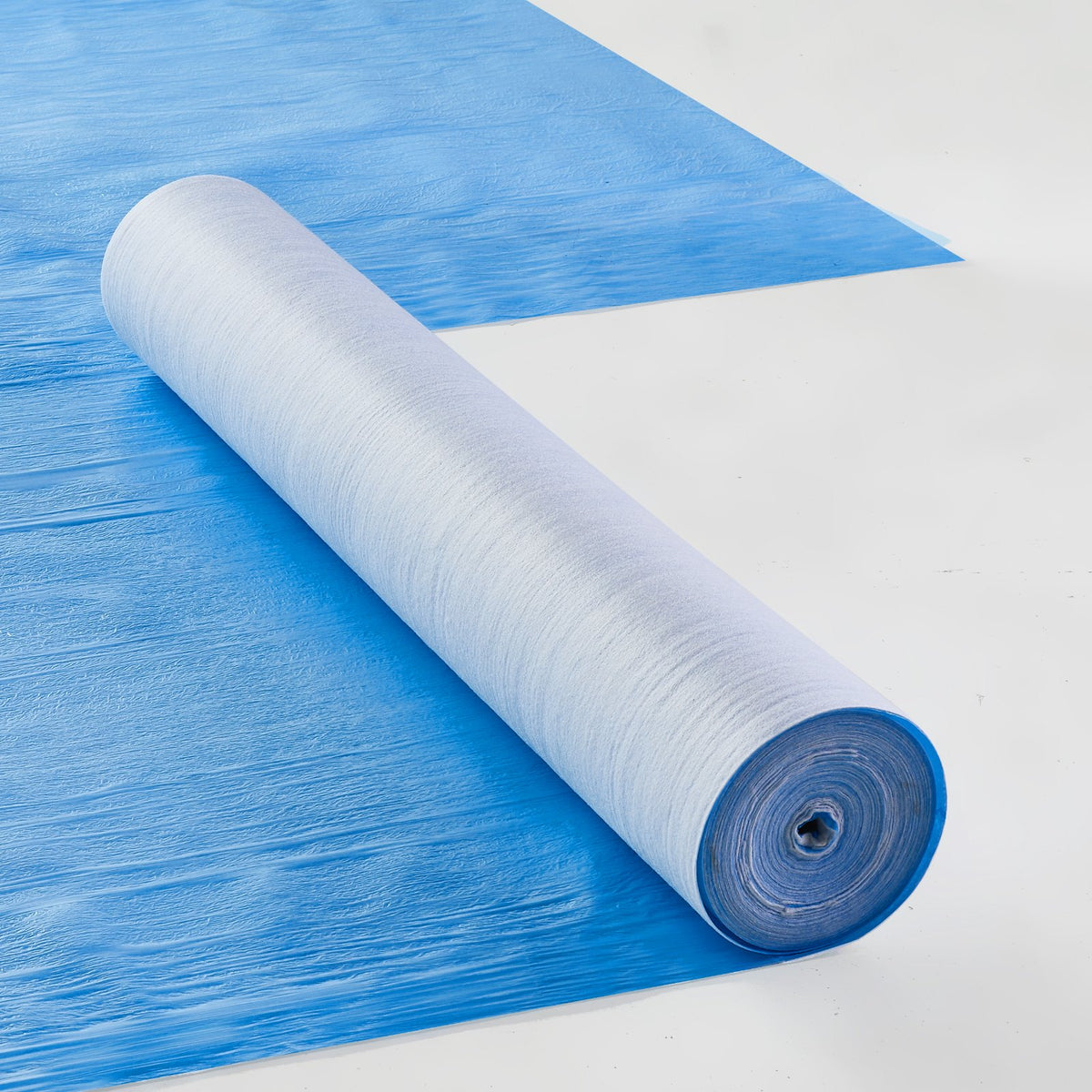 VEVOR Carpet Protection Film, 40" x 84' Floor and Surface Shield, Easy to Cut Simple Installation, Fiber Fabric Car Mat Protection Film Roll for Construction &amp; Renovation,Blue