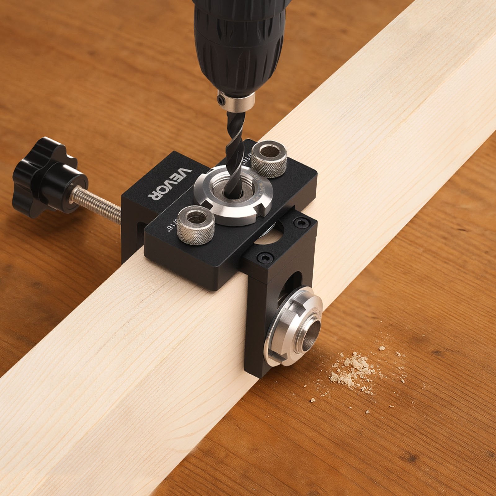 VEVOR Doweling Jig Kit, Self Centering Dowel Drill Jig for Straight Holes, Aluminum Alloy Woodworking Joints Tool with 3 Size Drill Bits 6.4 / 7.9 / 15 mm, Adjustable Width, for Wood Working