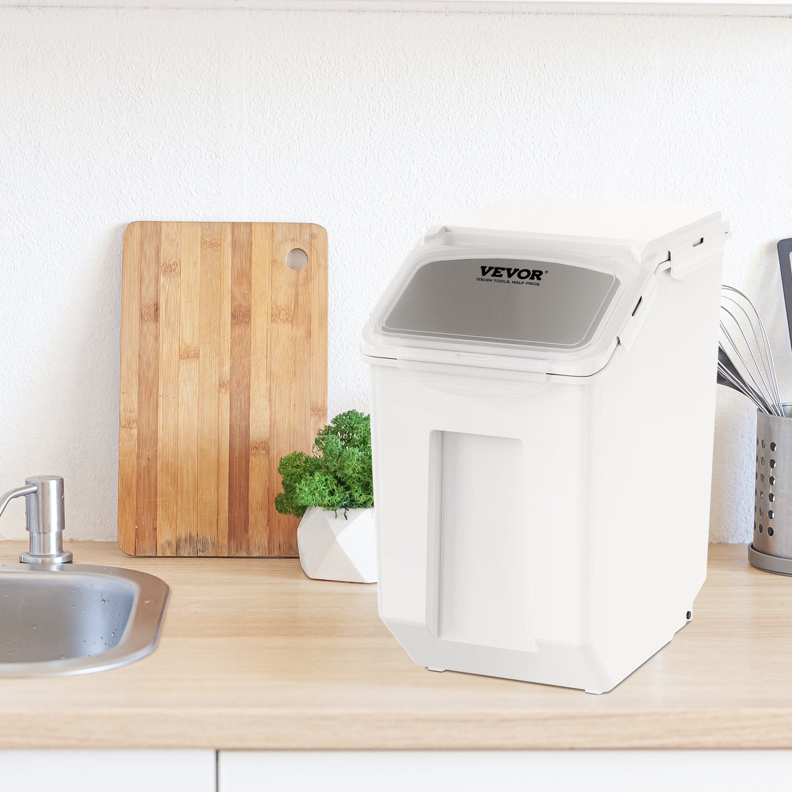 VEVOR Ingredient Storage Bin, 2 x 15L Dispenser Bin with 2 Measuring Cups, Attachable Casters and Airtight Lid, 2 Pcs/Set Dog Pet Food Storage Container, PP Material Kitchen Rice Cereal Flour Bin