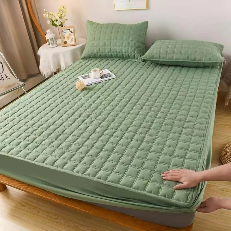 Anyhouz Mattress Cover Green Queen Size Waterproof Quilted Fitted Bed Sheet