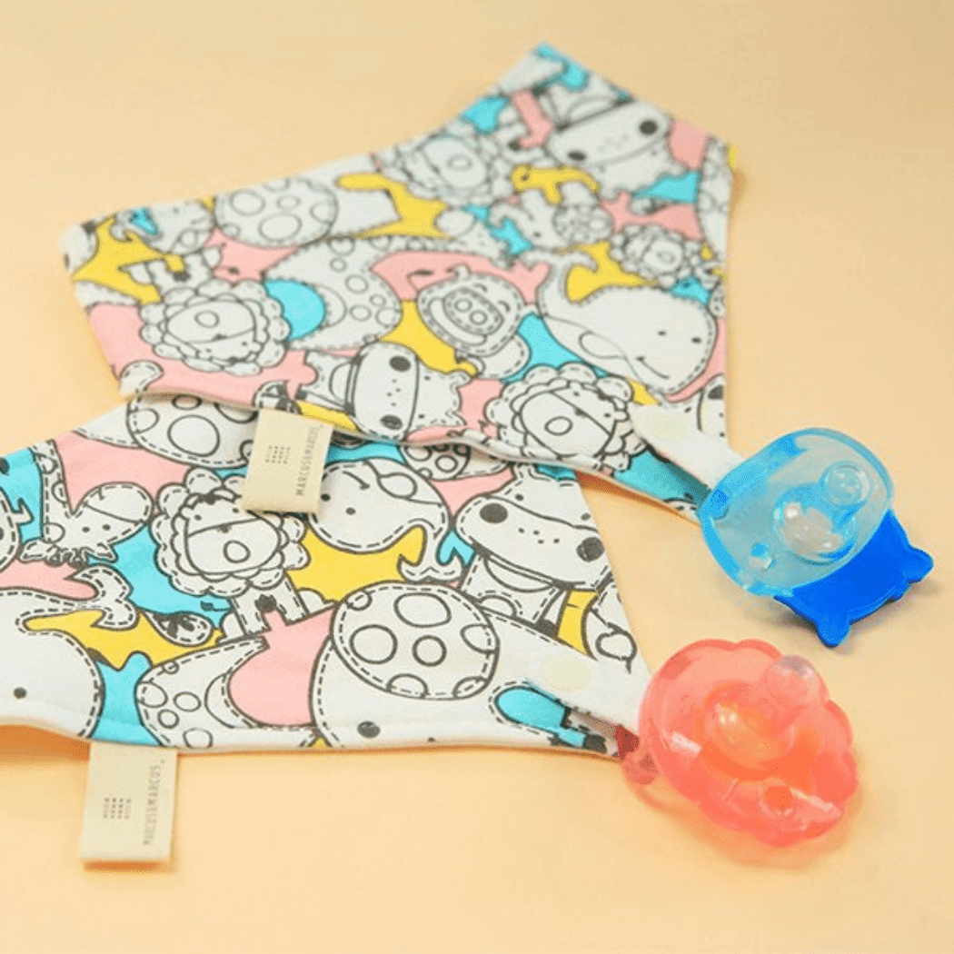 Marcus & Marcus- Organic Bandana Bib & Pacifier Bib Lucas the Hippo- Blue-1910112449495961601