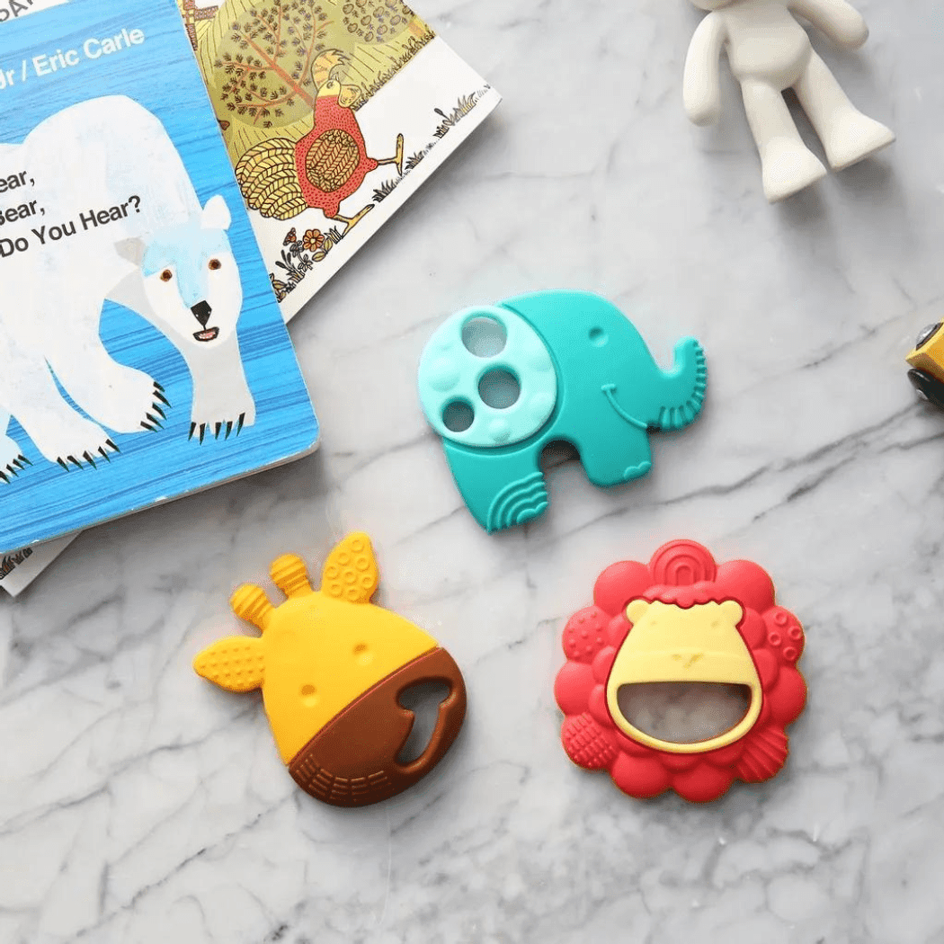 Marcus & Marcus- Sensory Silicone Teether Ollie the Elephant green-1910112445716893699