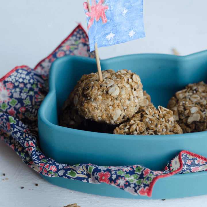 We Might Be Tiny Cat Snackie Powder Pink-1954803137822986244